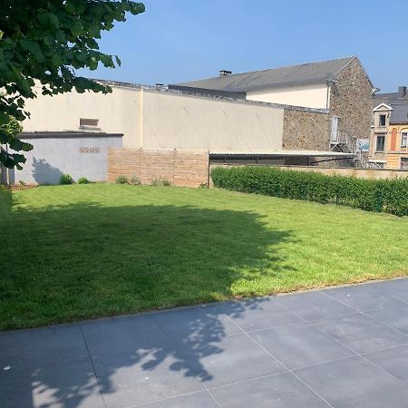 Maison En Plein Centre Avec Terrasse Et Jardin Vielsalm Esterno foto