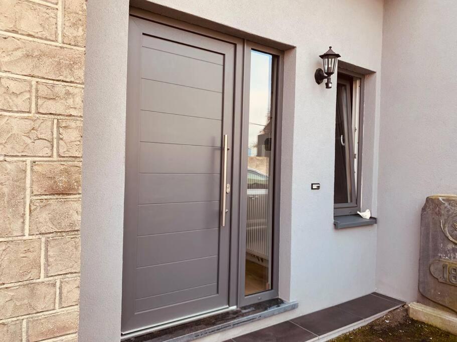 Maison En Plein Centre Avec Terrasse Et Jardin Vielsalm Esterno foto