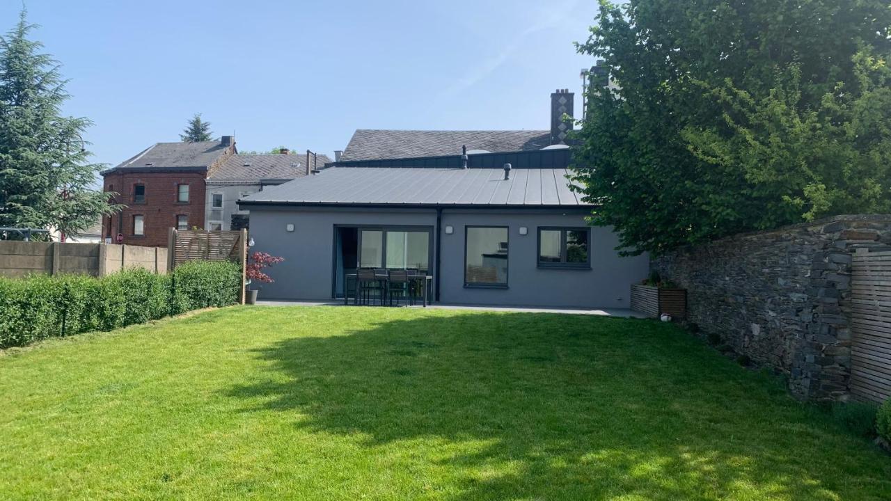 Maison En Plein Centre Avec Terrasse Et Jardin Vielsalm Esterno foto